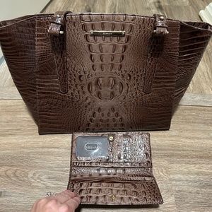Brahmin purse and matching wallet
